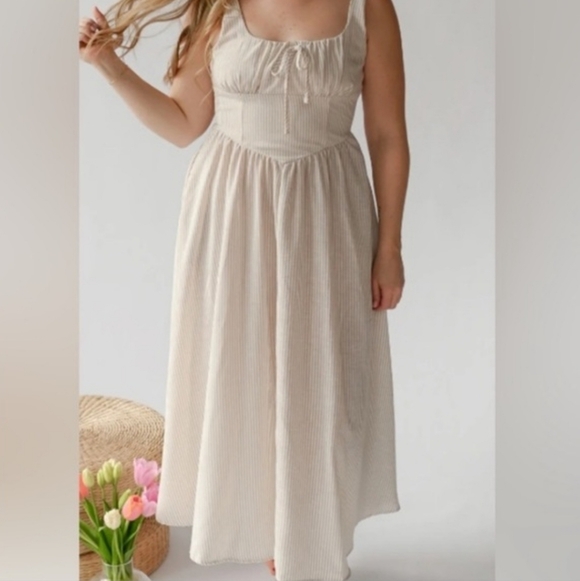 The Workshop Dresses & Skirts - NWT The Workshop Boutique Maxi Dress